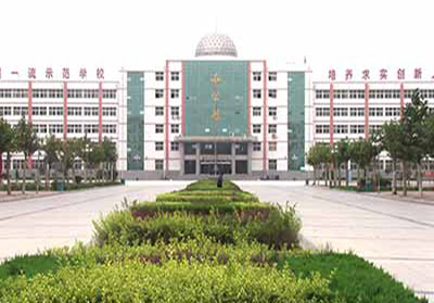 山東木門廠家金馬首，專業(yè)承接木門工程